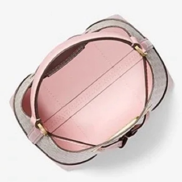 Michael Kors Mini Logo Mercer Bucket Bag - Picture 2 of 7